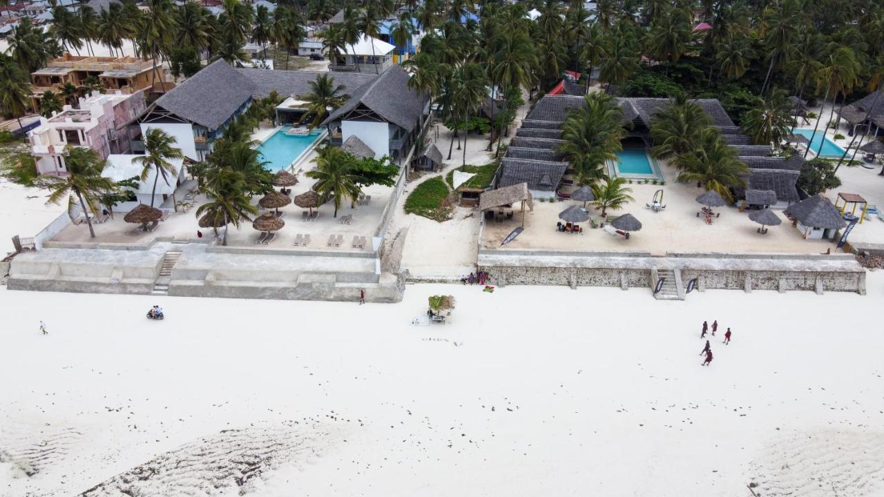 Casa Beach Hotel "Casa Del Mar" جامبياني المظهر الخارجي الصورة