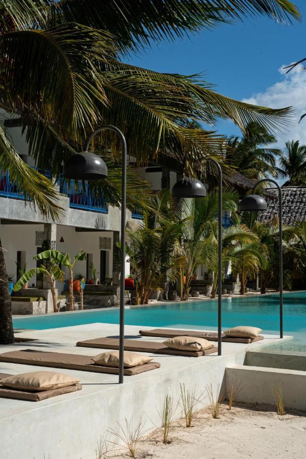 Casa Beach Hotel "Casa Del Mar" جامبياني المظهر الخارجي الصورة