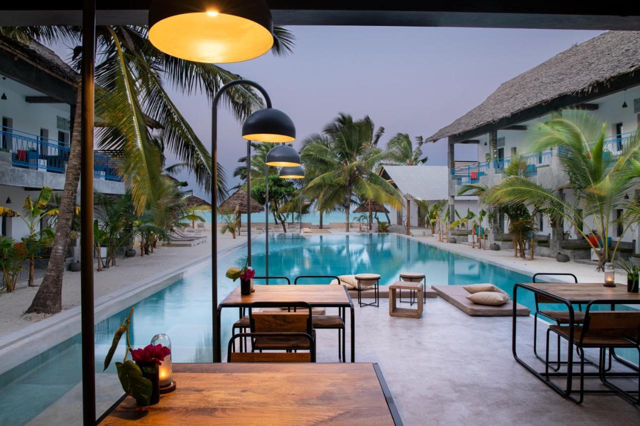Casa Beach Hotel "Casa Del Mar" جامبياني المظهر الخارجي الصورة